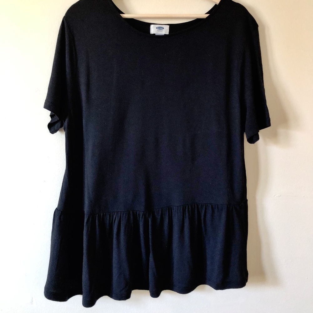 Old Navy Black Short Sleeve Peplum Top